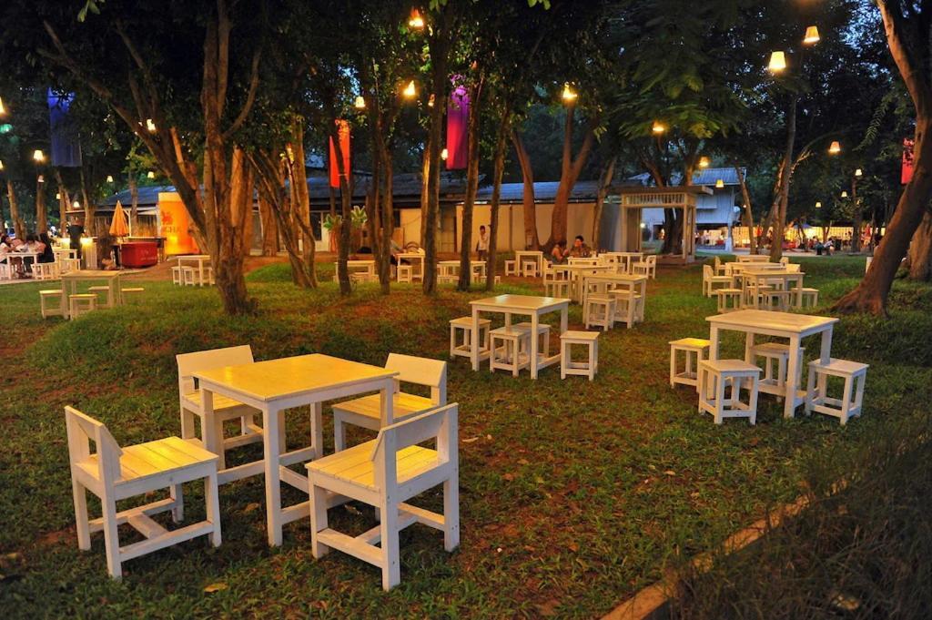 Hotel The Phen House HHQ Exterior foto