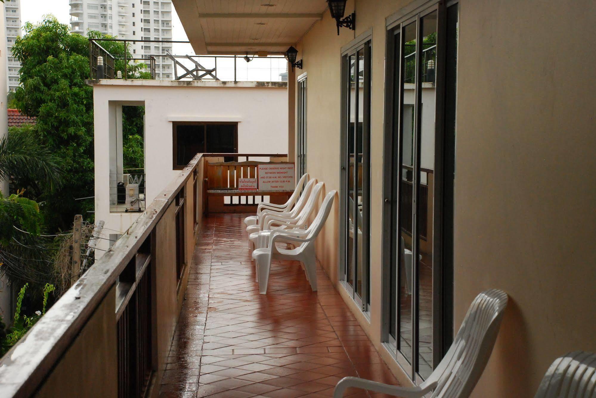 Hotel The Phen House HHQ Exterior foto